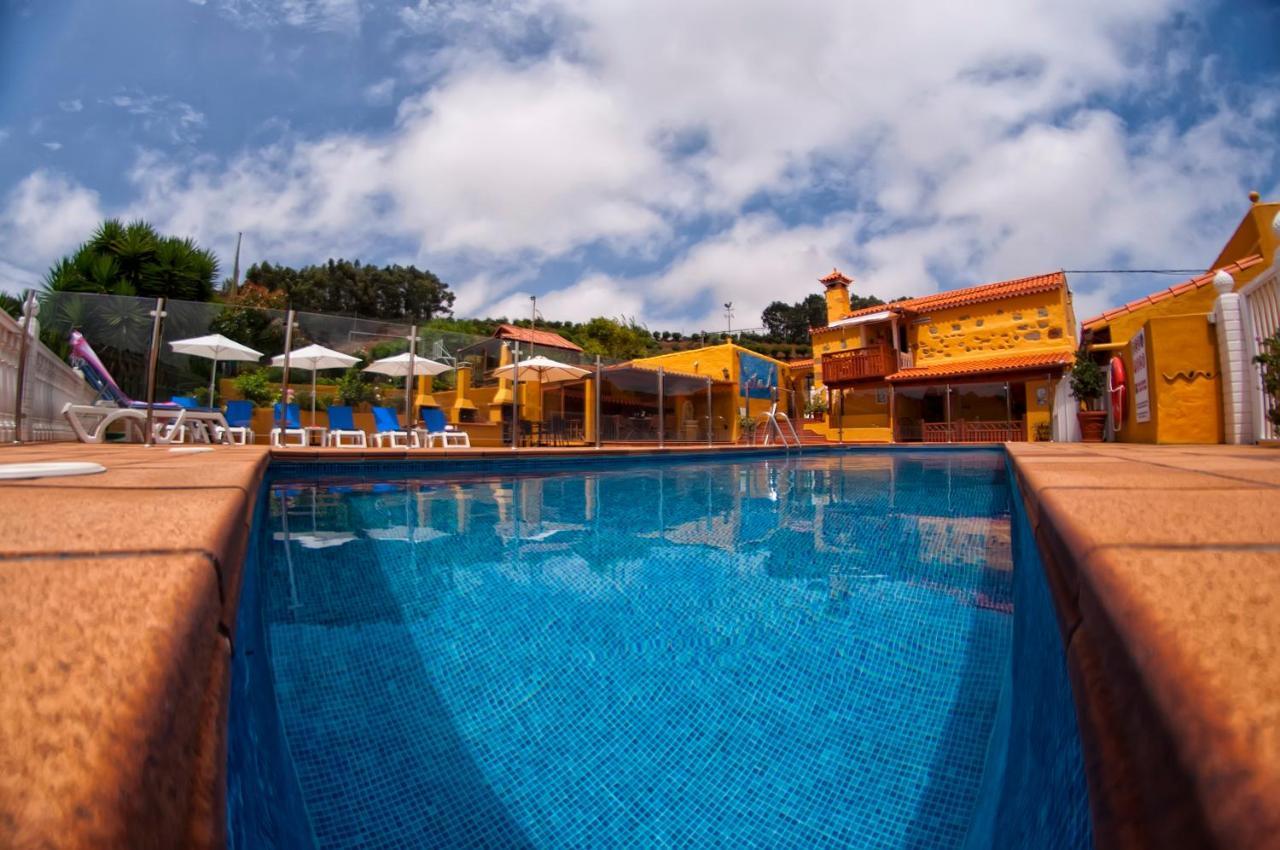 Casas Lola y Rafael B Guest House Moya  Екстериор снимка